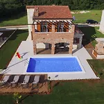 Villa Harmony In Paradise *